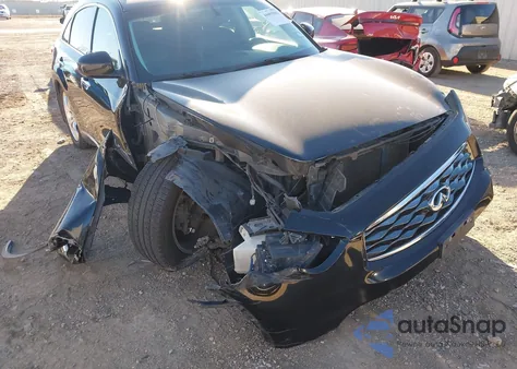 2009 Infiniti Fx35 z USA, uszkodzony, nr VIN JNRAS18U99M103659